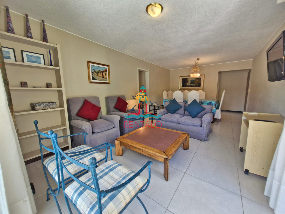 Apartamento ID.107 - Venta Apartamento en Punta del Este 2 dormitorios Parquemar Bosque Zona Roosevelt