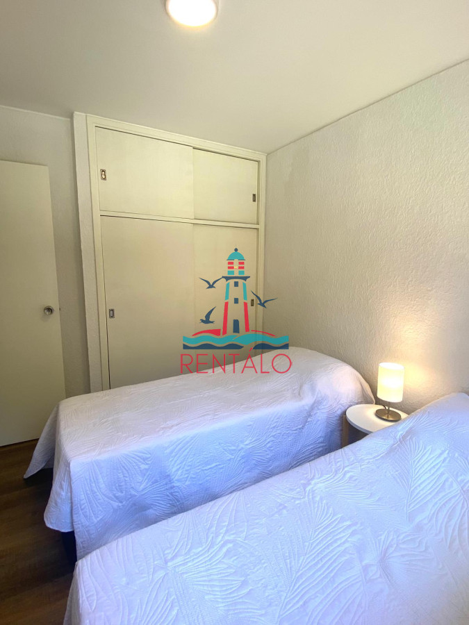 Apartamento ID.106 - Venta Apartamento Reciclado en Punta del Este Edificio Midas en Complejo Arcobaleno