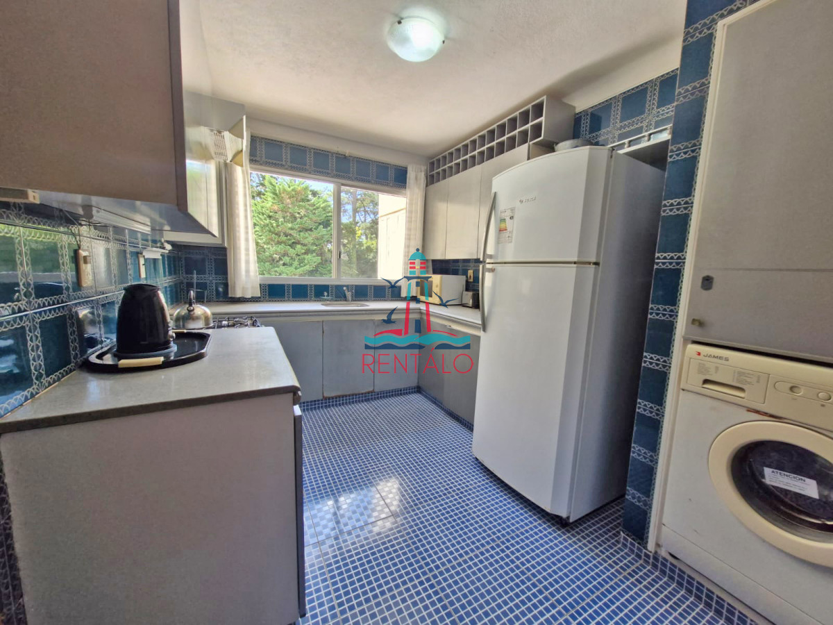 Apartamento ID.107 - Venta Apartamento en Punta del Este 2 dormitorios Parquemar Bosque Zona Roosevelt