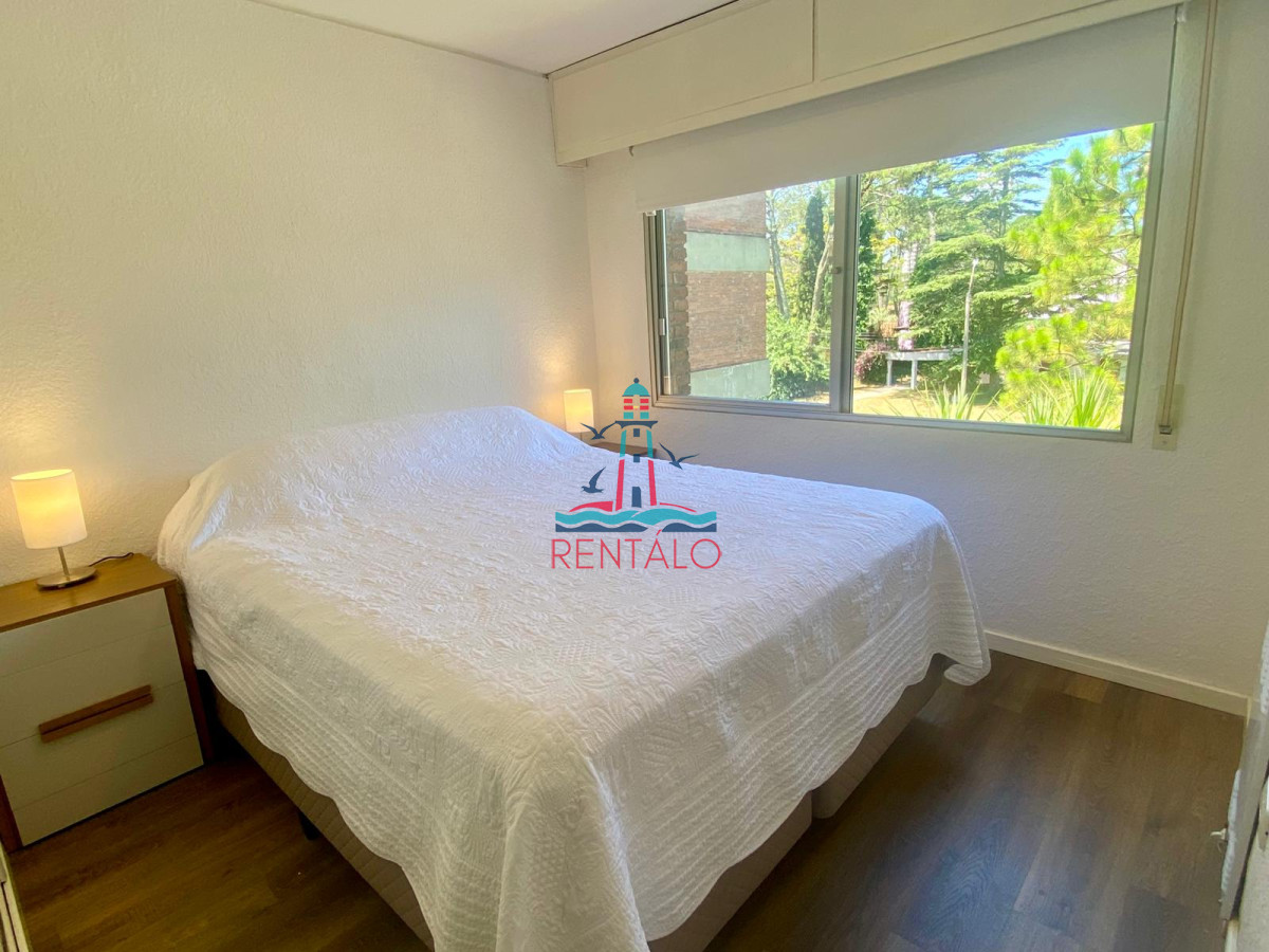 Apartamento ID.106 - Venta Apartamento Reciclado en Punta del Este Edificio Midas en Complejo Arcobaleno