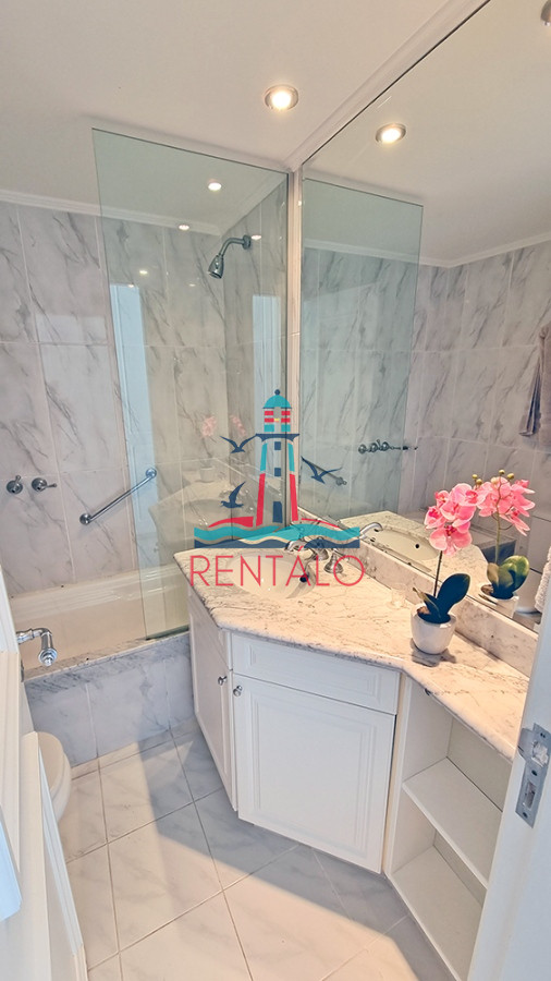 Apartamento ID.224 - Venta Apartamento en Punta del Este Millenium 1ra Línea Playa Mansa