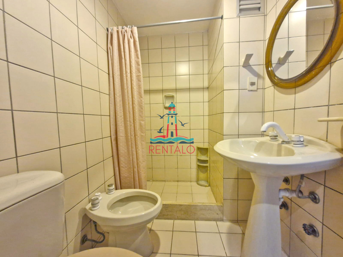 Apartamento ID.517 - Apartamento en venta en Punta del este de 2 dormitorios y dos baños 
