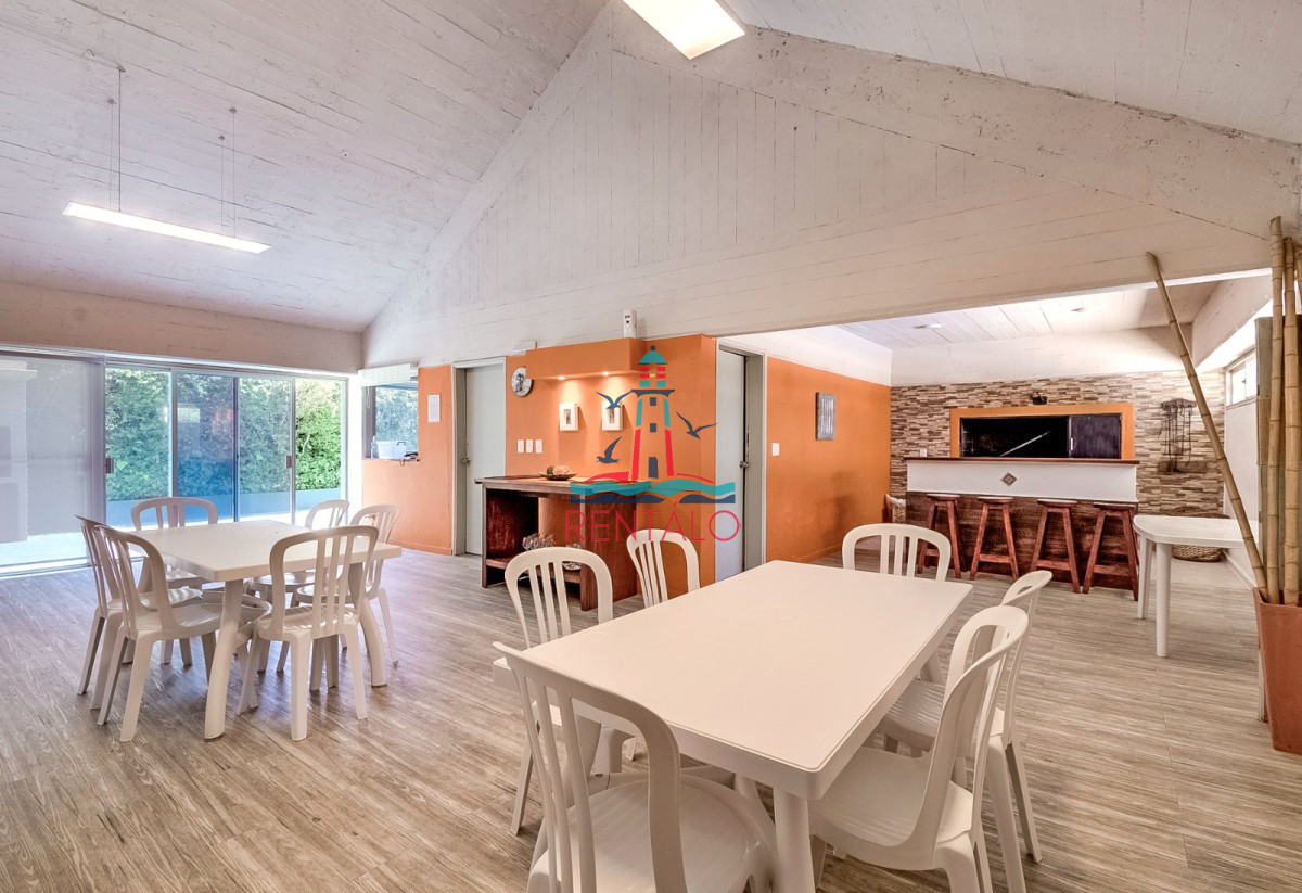 Apartamento ID.108 - Venta Apartamento en Punta del Este 2 dormitorios Parquemar Bosque Totalmente Reciclado Zona Roosevelt