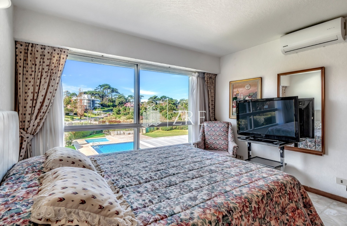 Apartamento ID.898 - Venta Apartamento en Punta del Este Torre Fragata en Mansa