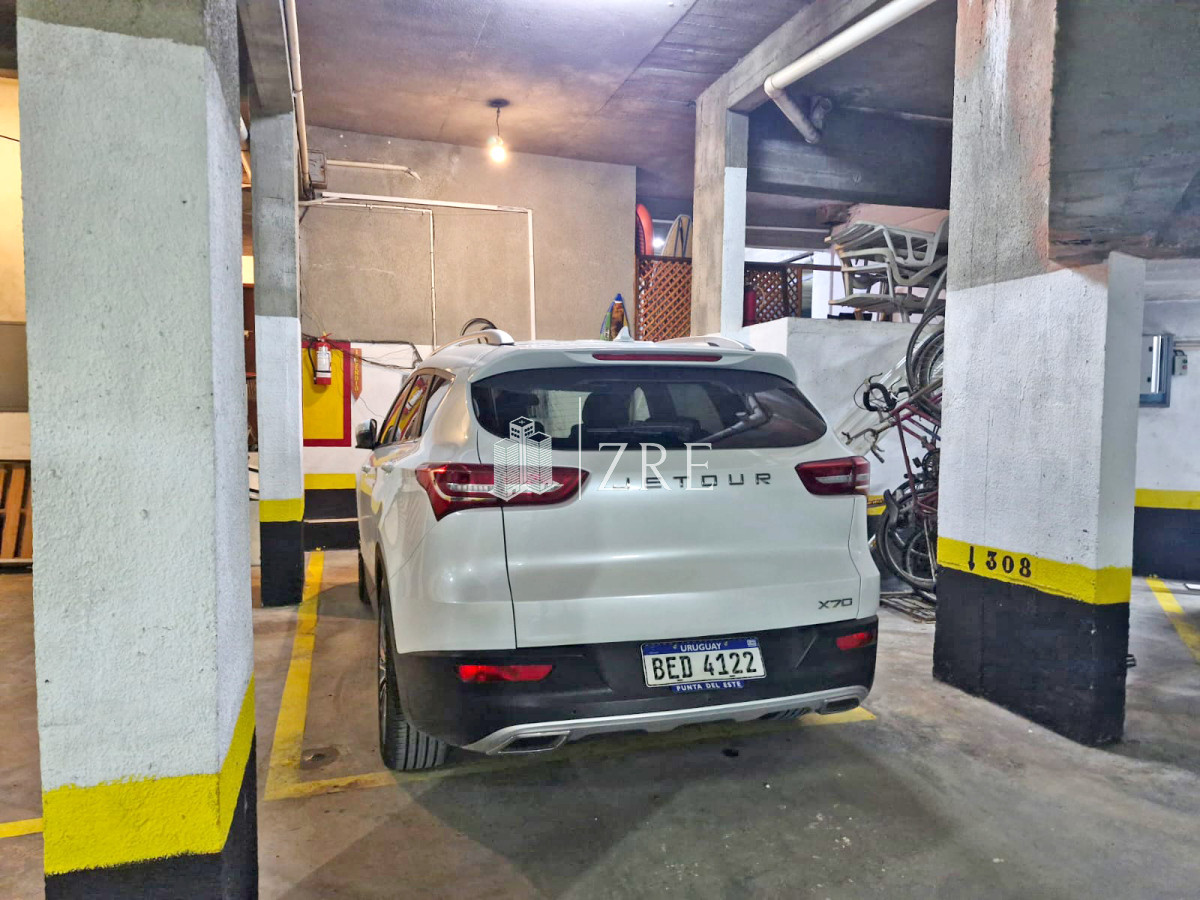 Apartamento ID.900 - Venta Apartamento en Punta del Este Cap Ferrat a 1 Cuadra de Playa Mansa