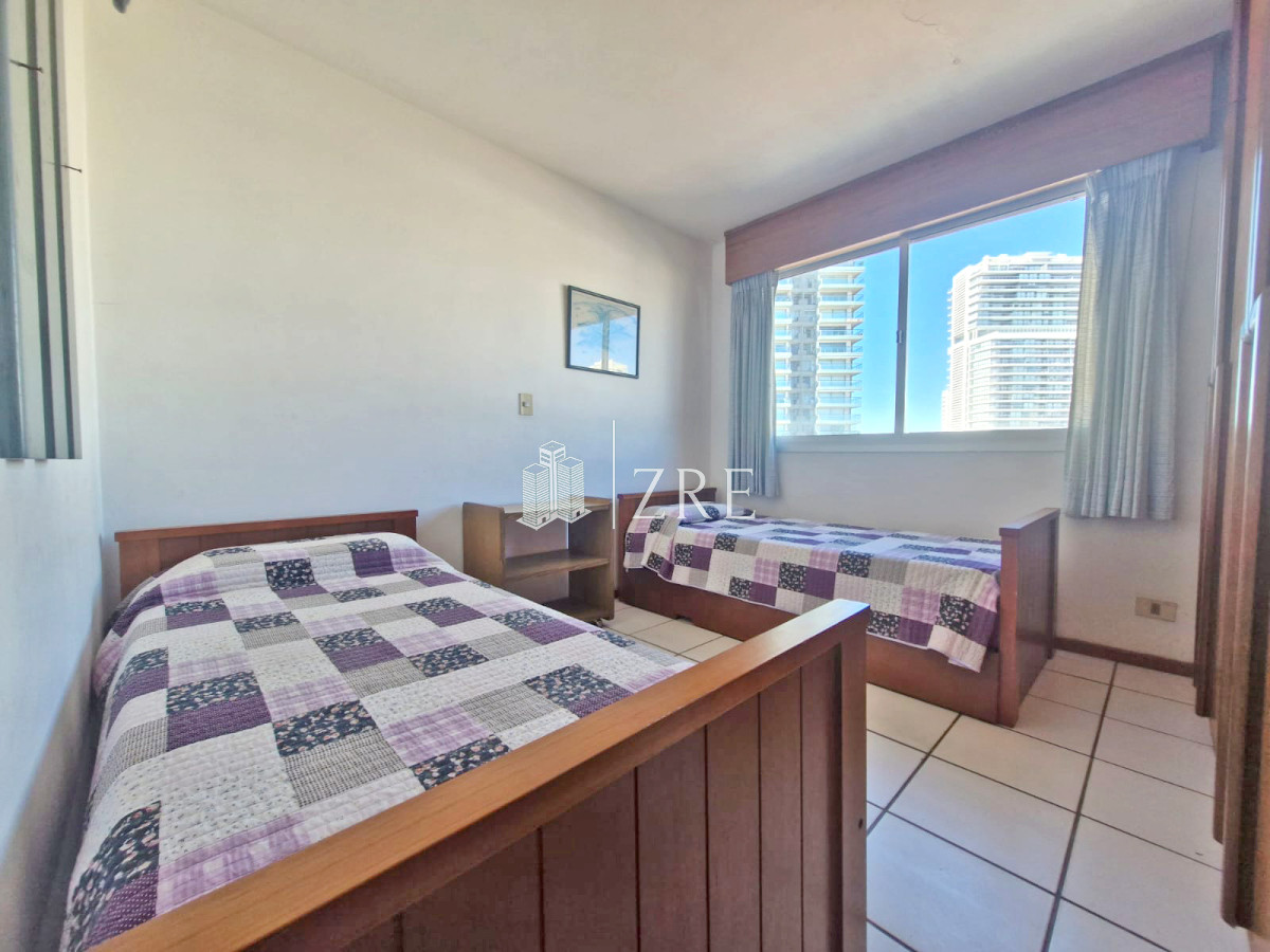 Apartamento ID.900 - Venta Apartamento en Punta del Este Cap Ferrat a 1 Cuadra de Playa Mansa