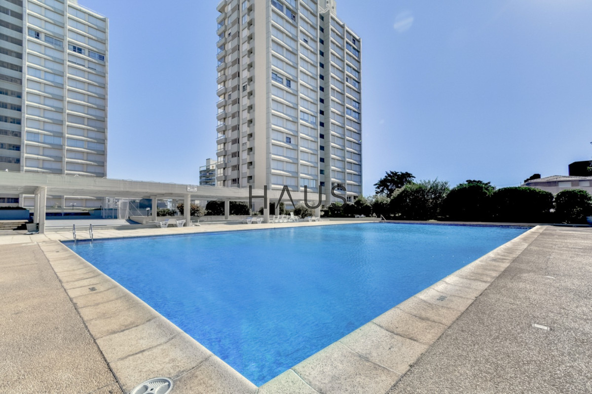 Apartamento ID.700 - Venta Apartamento en Punta del Este Torre Fragata en Mansa
