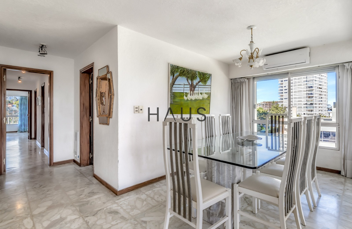 Apartamento ID.700 - Venta Apartamento en Punta del Este Torre Fragata en Mansa