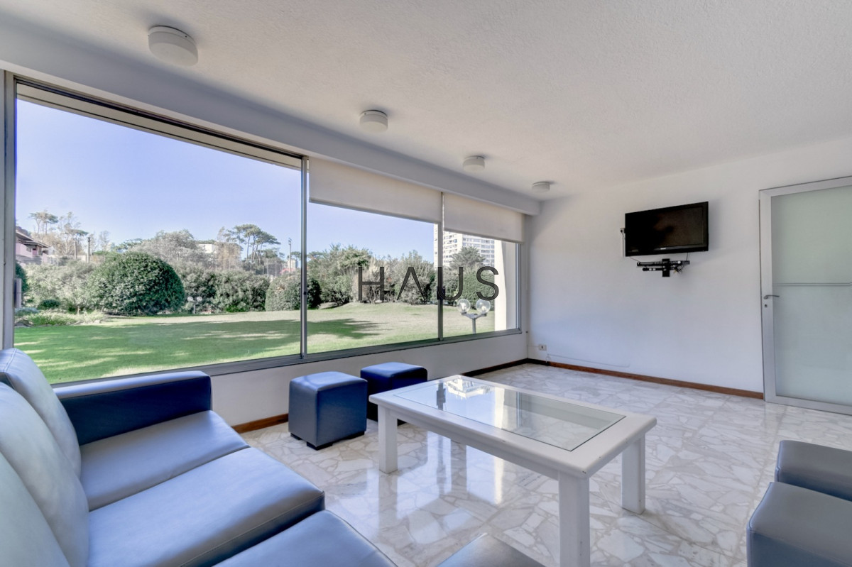 Apartamento ID.700 - Venta Apartamento en Punta del Este Torre Fragata en Mansa