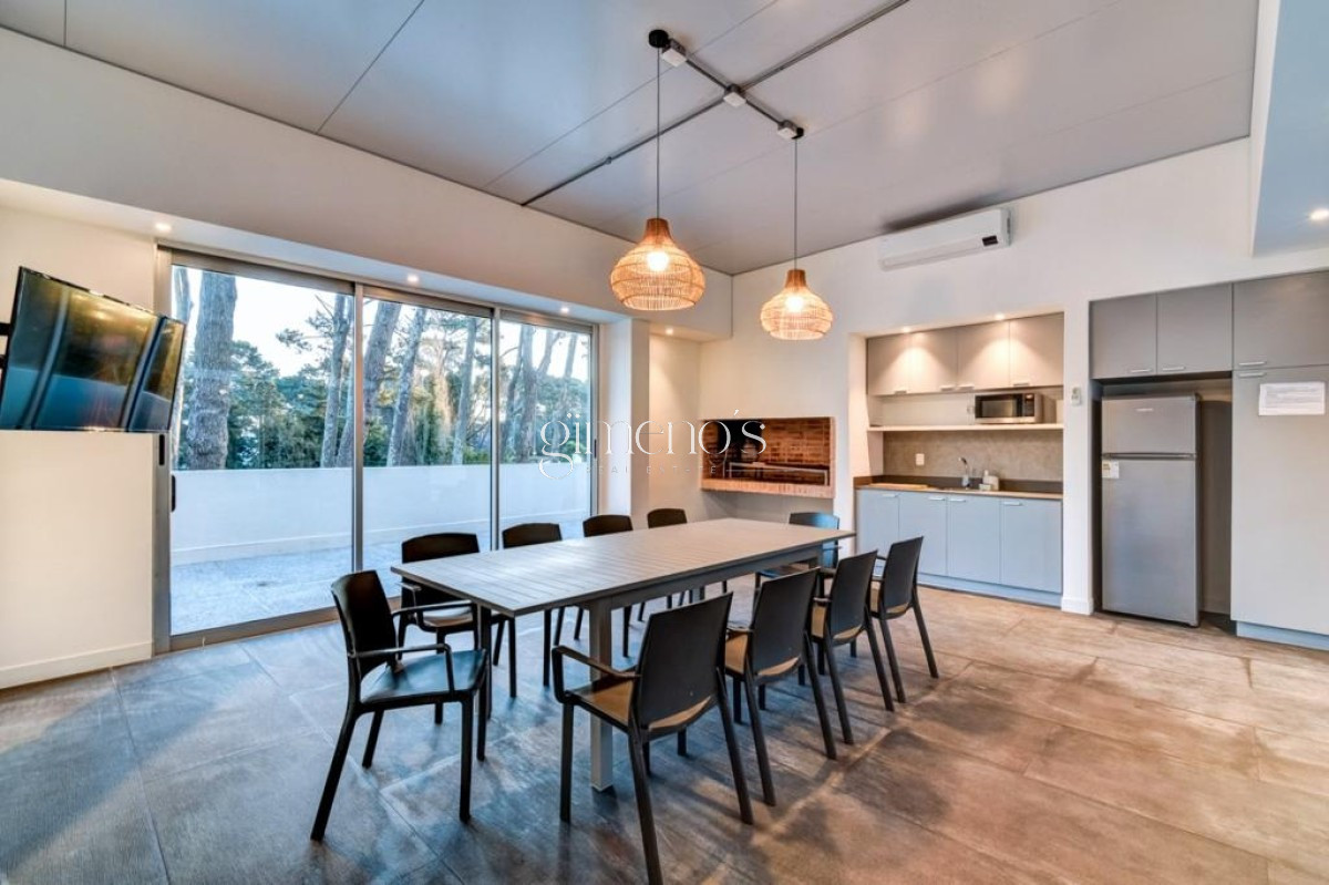 Apartamento ID.164 - Venta Apartamento en Punta del Este Ocean Drive Country Roosevelt
