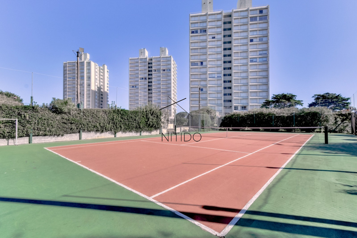 Apartamento ID.446 - Venta Apartamento en Punta del Este Torre Fragata en Mansa