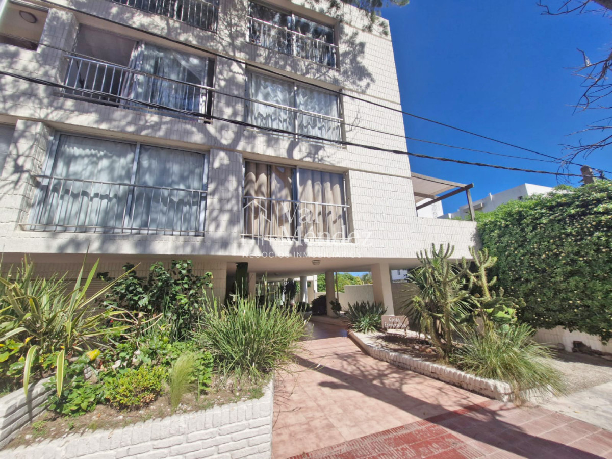 Apartamento ID.3789 - Venta Apartamento en Punta del Este Costa Esmeralda en Península Bajos Gastos Comunes