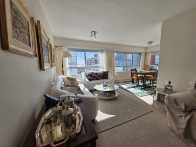 Venta Apartamento en Punta del Este Torre Van Gogh en Península
