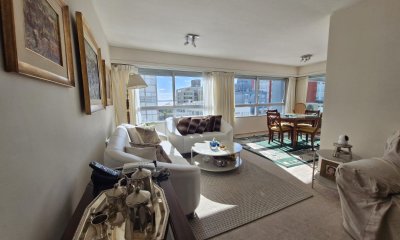 Venta Apartamento en Punta del Este Torre Van Gogh en Península