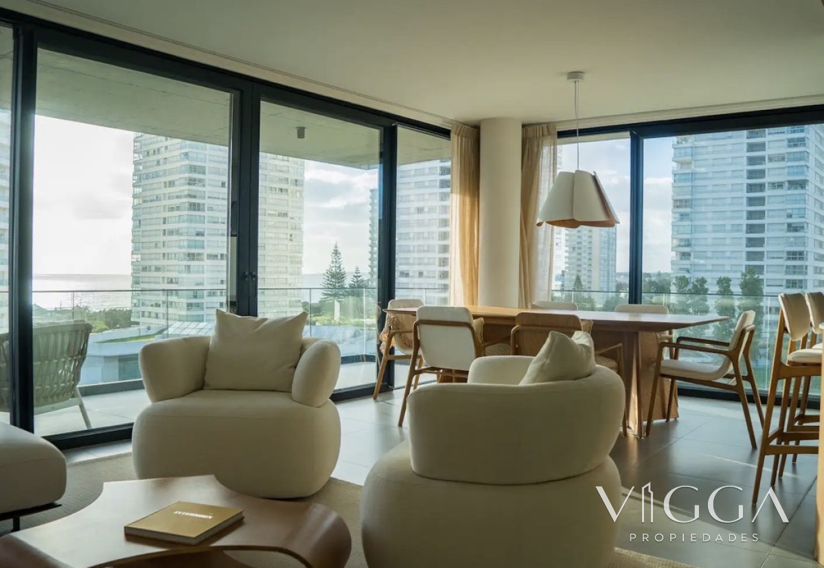 Apartamento ID.212 - Apartamento en venta tres dormitorios Punta del Este