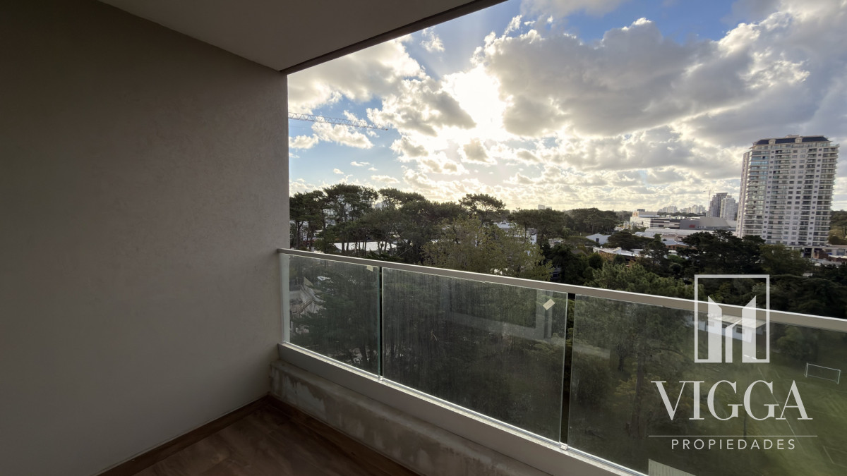 Apartamento ID.22 - Departamento Venta View II 2 dormitorios Punta del Este