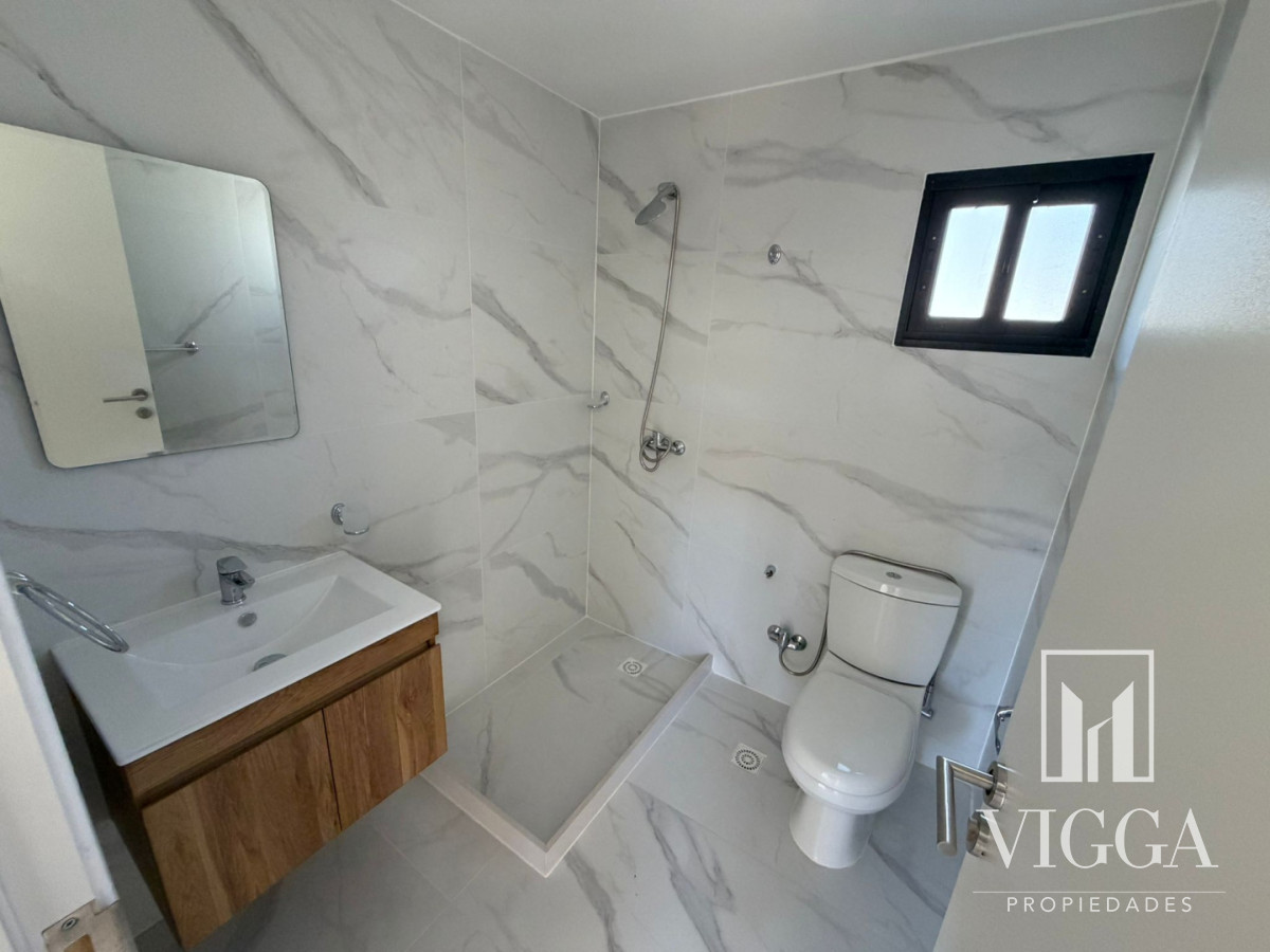 Apartamento ID.142 - Apartamento en venta dos dormitorios Altos de la Laguna