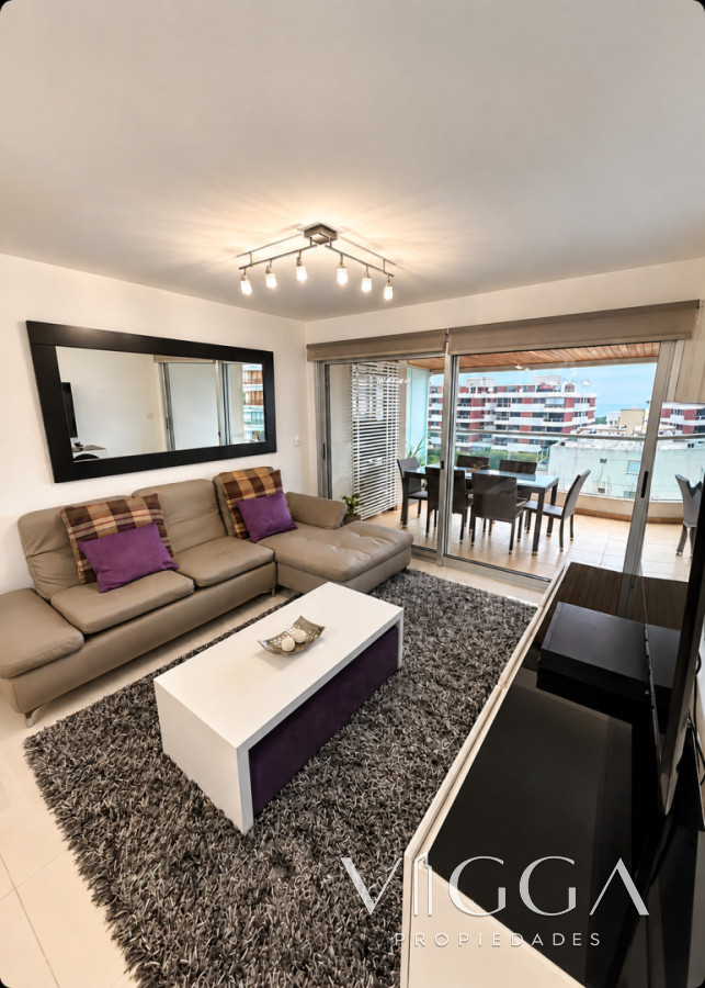 Apartamento ID.222/ - Apartamento en venta tres dormitorios Punta del Este