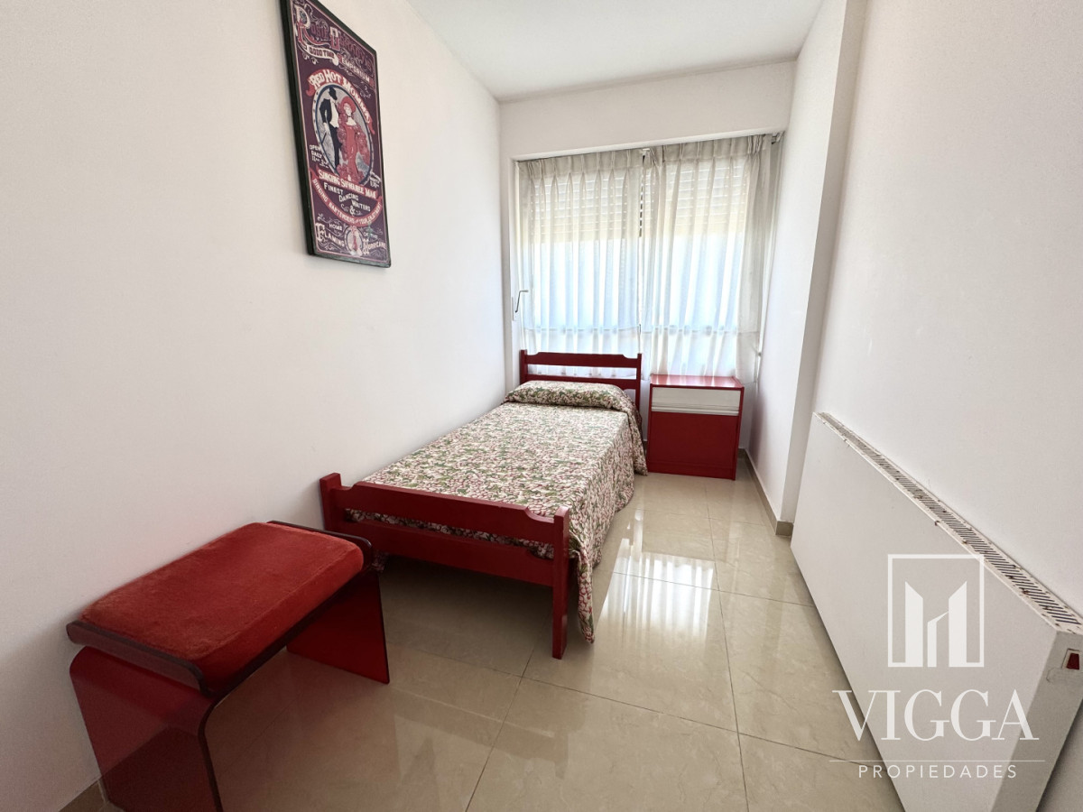 Apartamento ID.28 - Departamento Venta Parquemar Center 4 dormitorios
