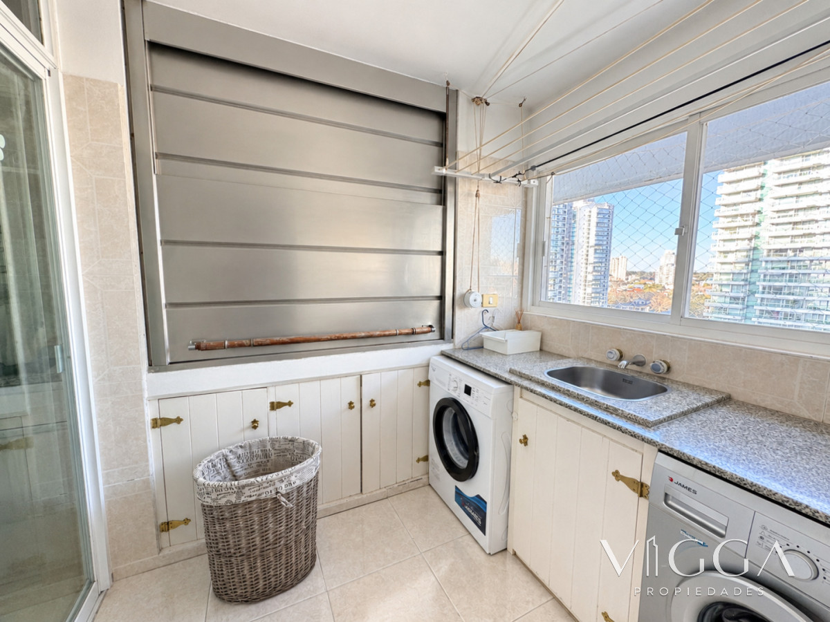 Apartamento ID.160 - Apartamento Venta 3 suites y dependencia Beverly Tower