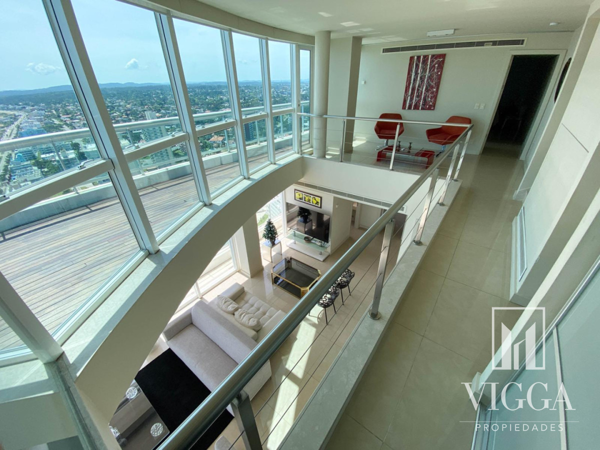 Apartamento ID.13 - Penthouse Aquarela 3 suites y dependencia Punta del Este