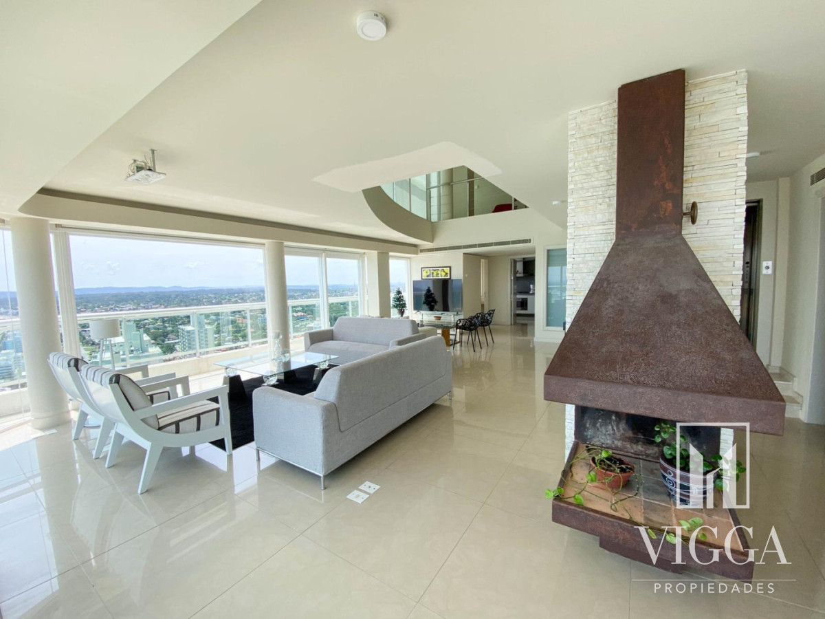 Apartamento ID.13 - Penthouse Aquarela 3 suites y dependencia Punta del Este