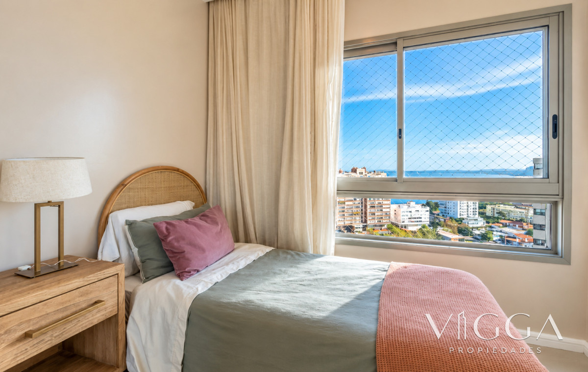 Apartamento ID.217 - Penthouse en Venta en Punta del Este