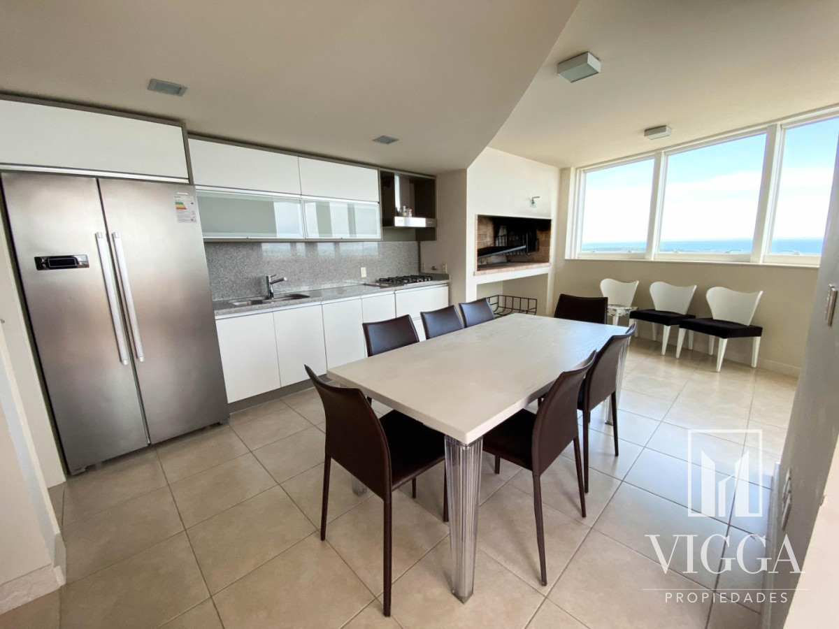 Apartamento ID.13 - Penthouse Aquarela 3 suites y dependencia Punta del Este