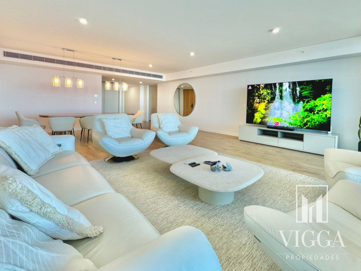 Apartamento ID.56 - Apartamento en alquiler de tres dormitorios en Punta del Este