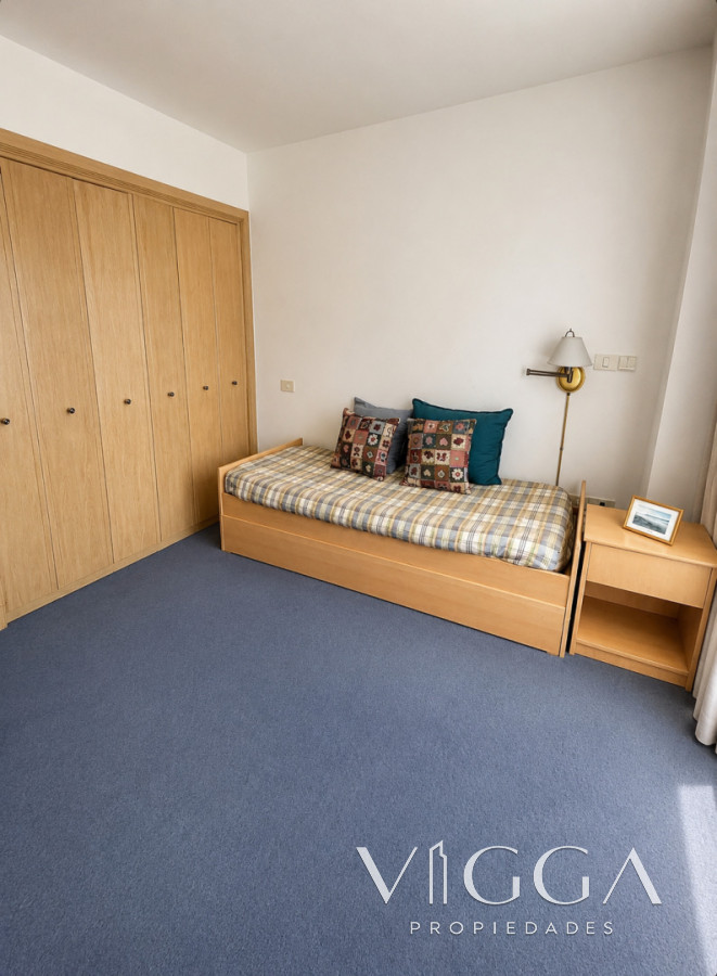 Apartamento ID.126 - Apartamento en venta tres dormitorios Punta del Este