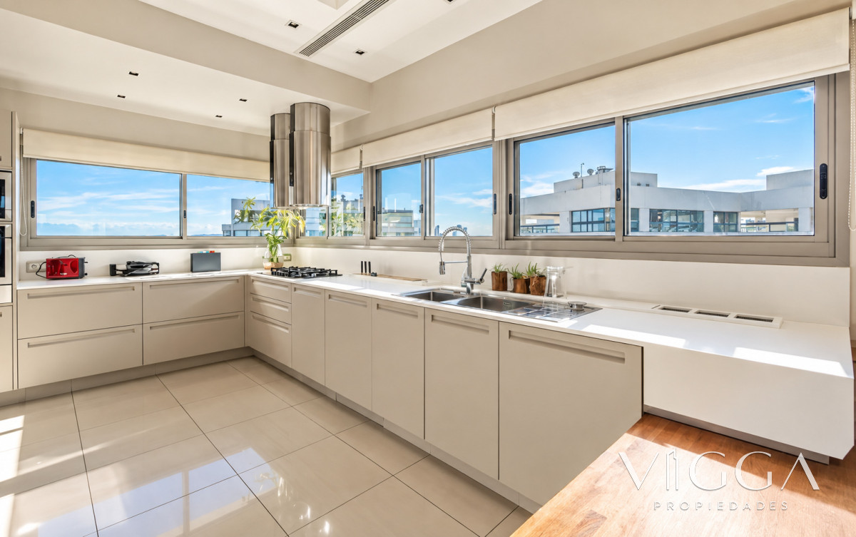Apartamento ID.217 - Penthouse en Venta en Punta del Este