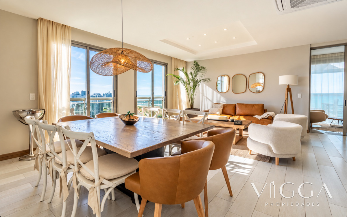 Apartamento ID.217 - Penthouse en Venta en Punta del Este