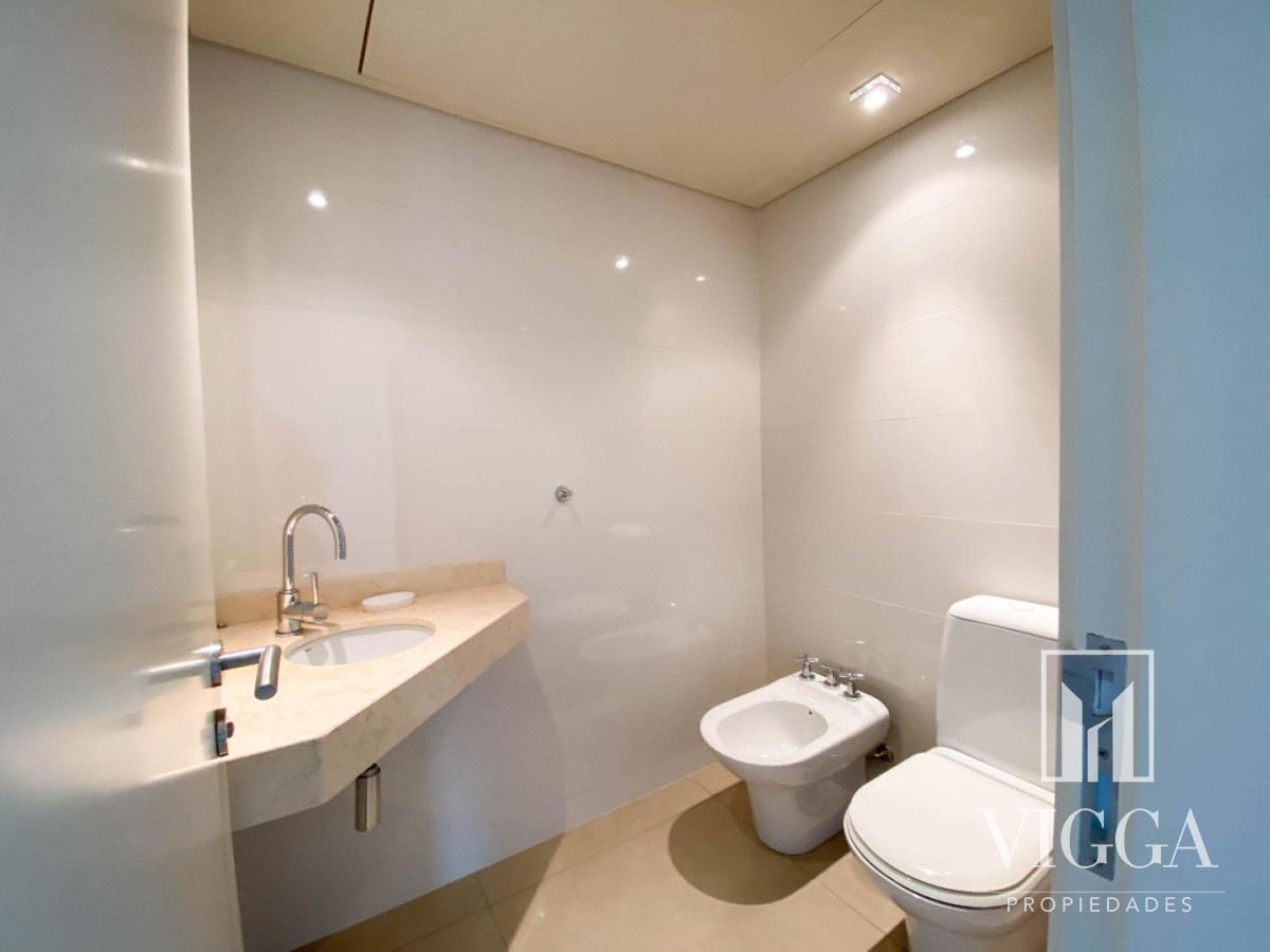 Apartamento ID.13 - Penthouse Aquarela 3 suites y dependencia Punta del Este
