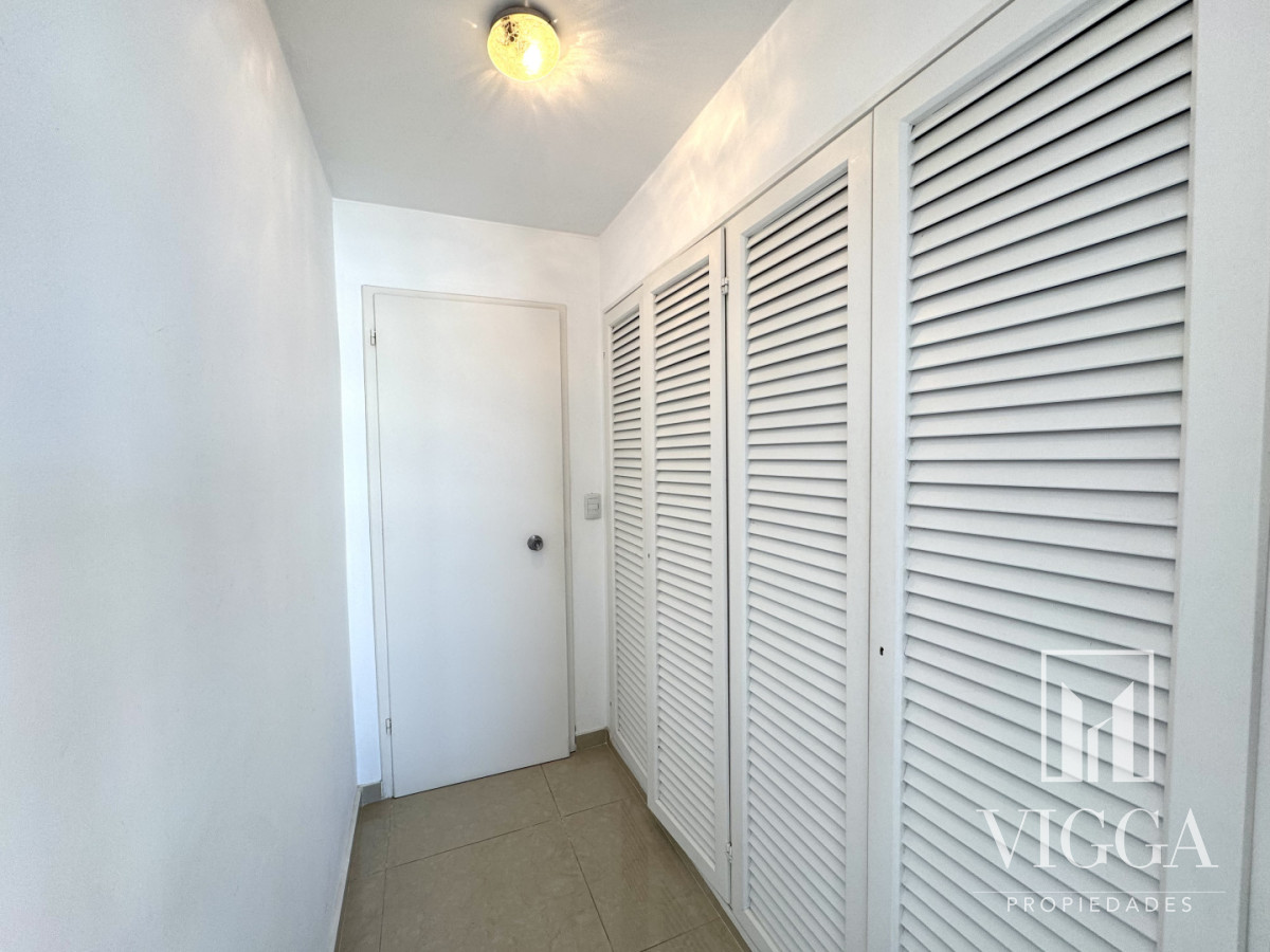 Apartamento ID.28 - Departamento Venta Parquemar Center 4 dormitorios