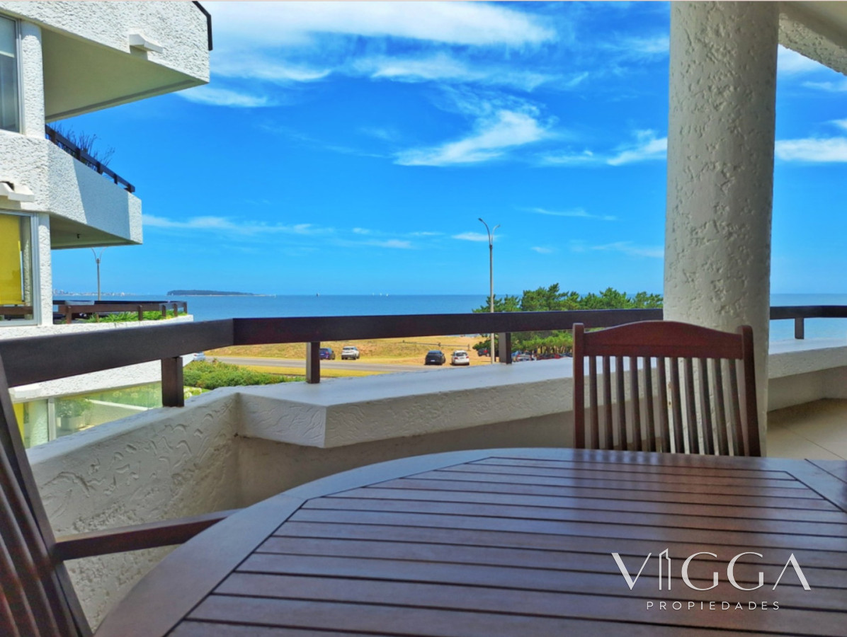 Apartamento ID.87 - Apartamento en venta 4 dormitorios Punta del Este