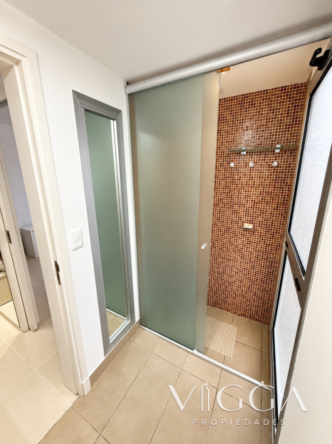 Apartamento ID.222/ - Apartamento en venta tres dormitorios Punta del Este