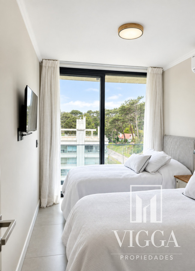 Apartamento ID.202 - Apartamento en Alquiler dos dormitorios Punta del Este