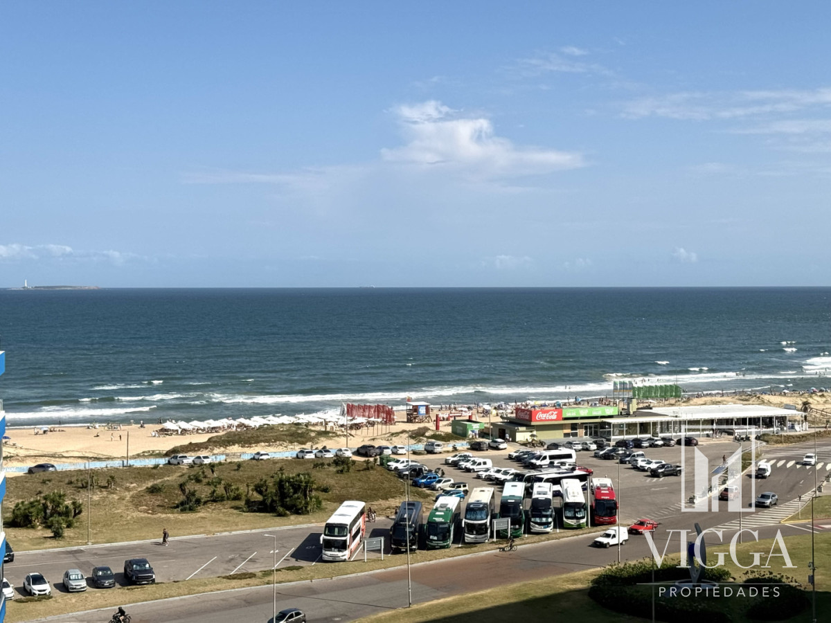 Apartamento ID.28 - Departamento Venta Parquemar Center 4 dormitorios