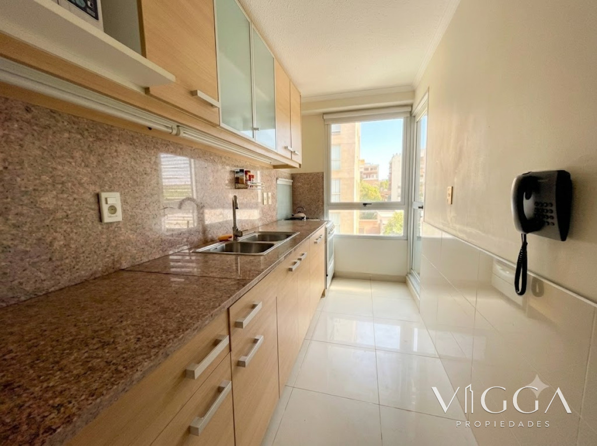 Apartamento ID.54 - Departamento de tres dormitorios Ocean Drive Punta del Este