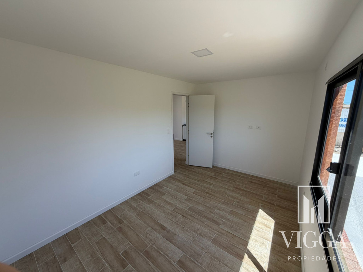 Apartamento ID.141 - Apartamento en venta dos dormitorios Altos de la Laguna