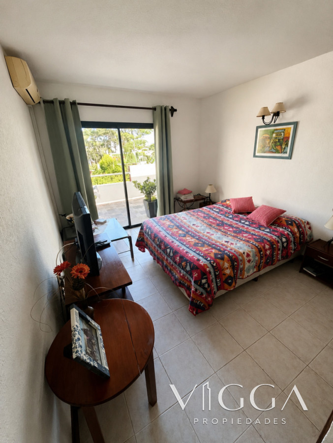 Apartamento ID.122/ - Penthouse en Venta tres dormitorios´Punta del Este