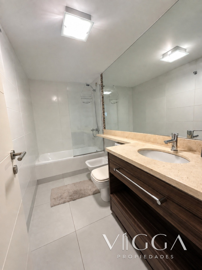 Apartamento ID.113 - Apartamento en Venta 2 dormitorios Punta del Este