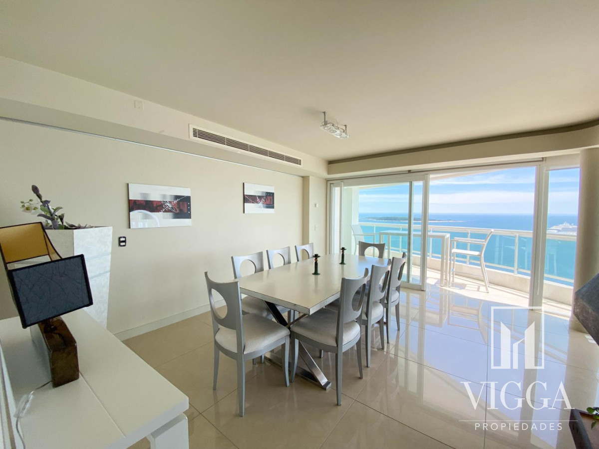 Apartamento ID.13 - Penthouse Aquarela 3 suites y dependencia Punta del Este