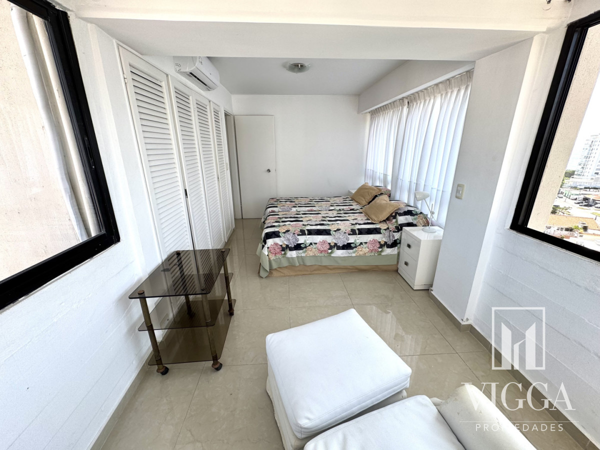 Apartamento ID.28 - Departamento Venta Parquemar Center 4 dormitorios