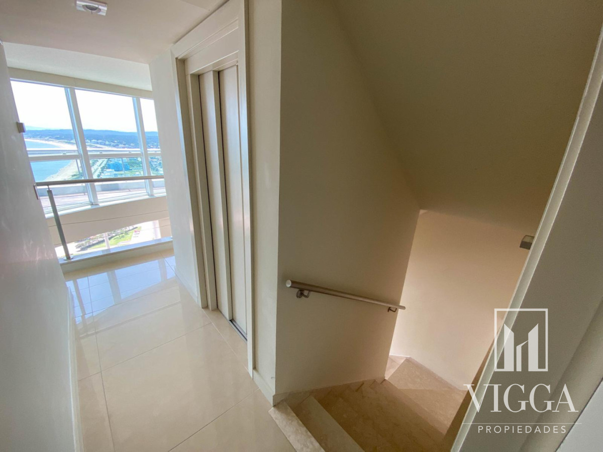 Apartamento ID.13 - Penthouse Aquarela 3 suites y dependencia Punta del Este