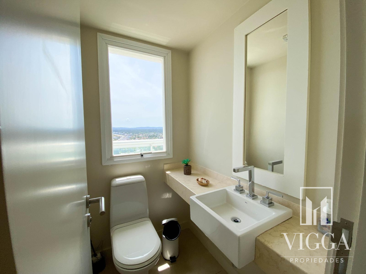 Apartamento ID.13 - Penthouse Aquarela 3 suites y dependencia Punta del Este