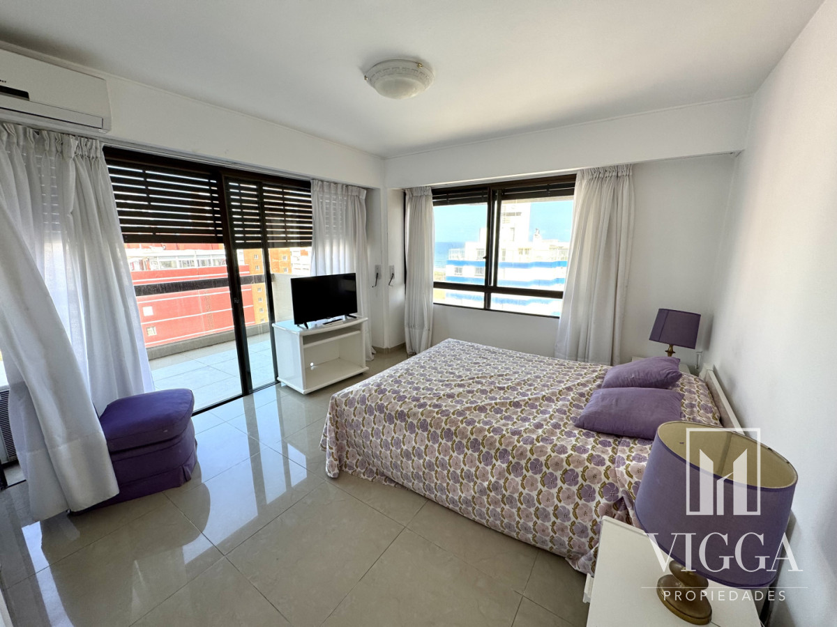 Apartamento ID.28 - Departamento Venta Parquemar Center 4 dormitorios
