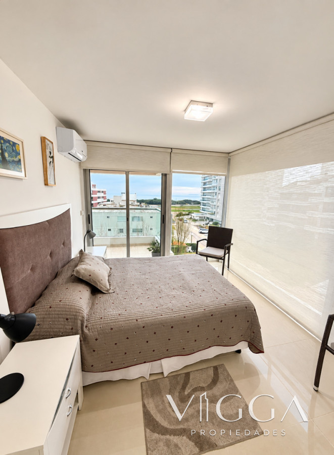 Apartamento ID.222/ - Apartamento en venta tres dormitorios Punta del Este