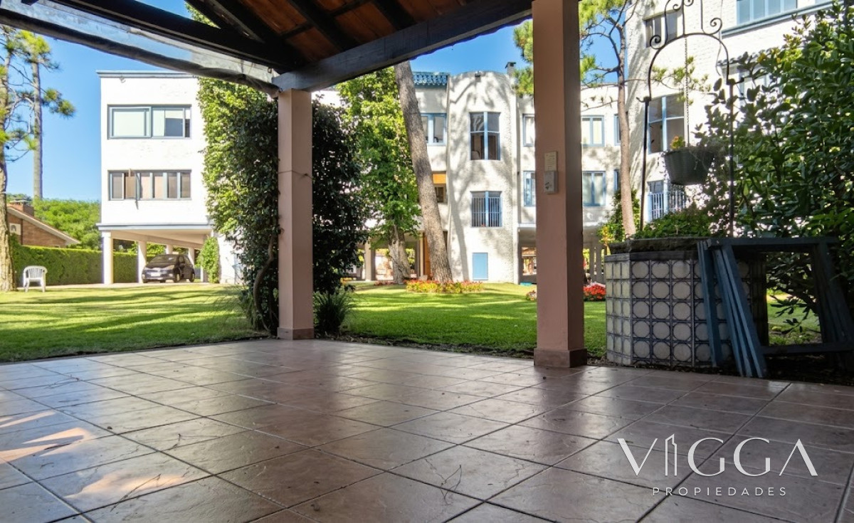 Apartamento ID.134/ - Apartamento en venta dos dormitorios Punta del Este