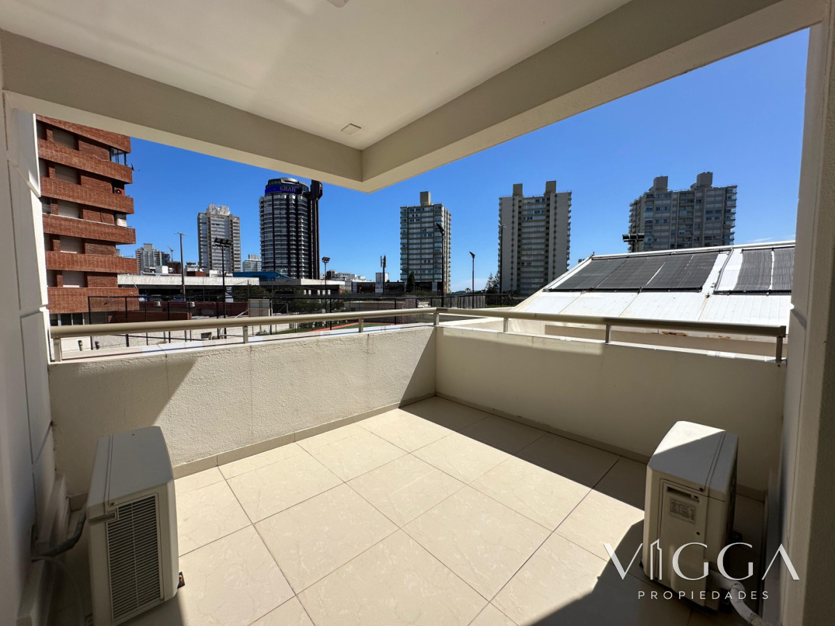 Apartamento ID.27 - Departamento Alquiler Temporada Imperiale 4 dormitorios